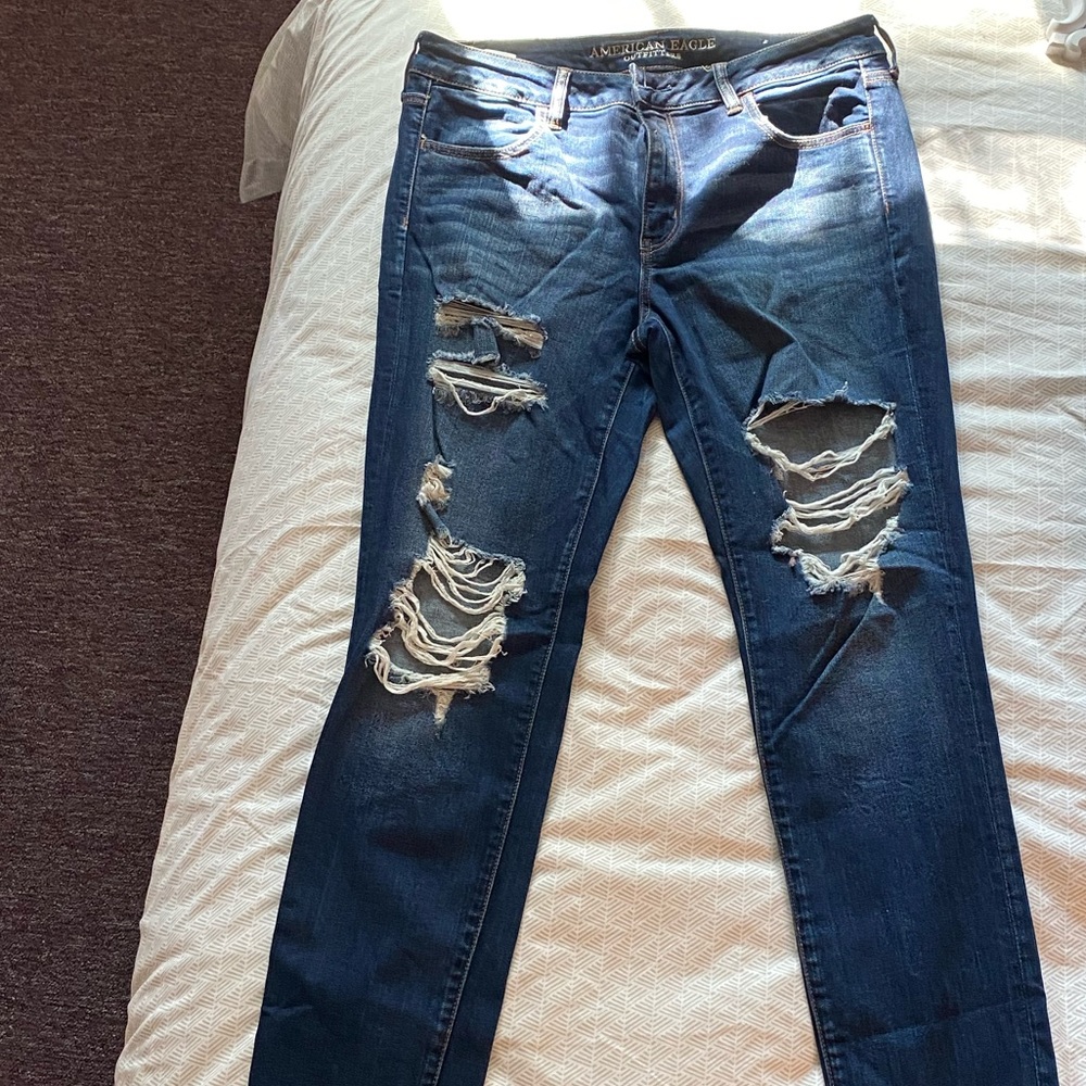 American Eagle Ripped Jeggings